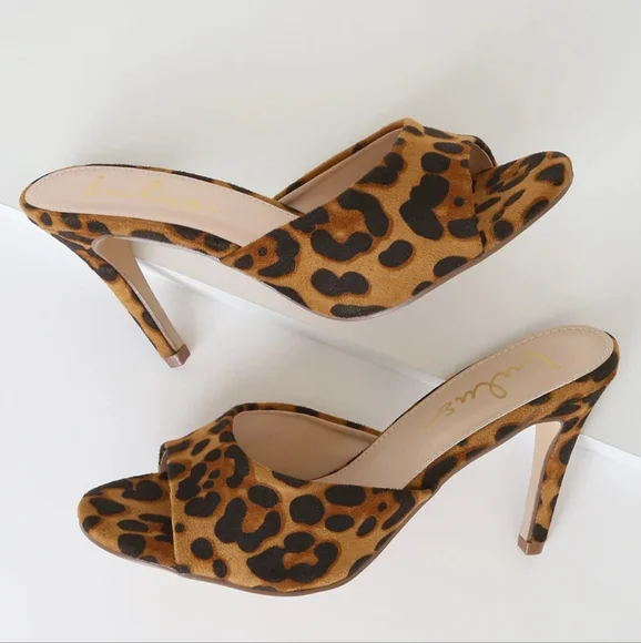 Leopard Open Toe Heel Sandals - Picture 2 of 4